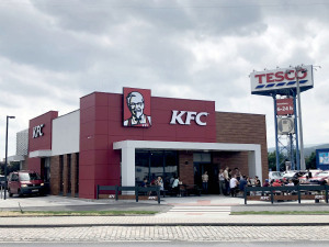 KFC-Decin_008